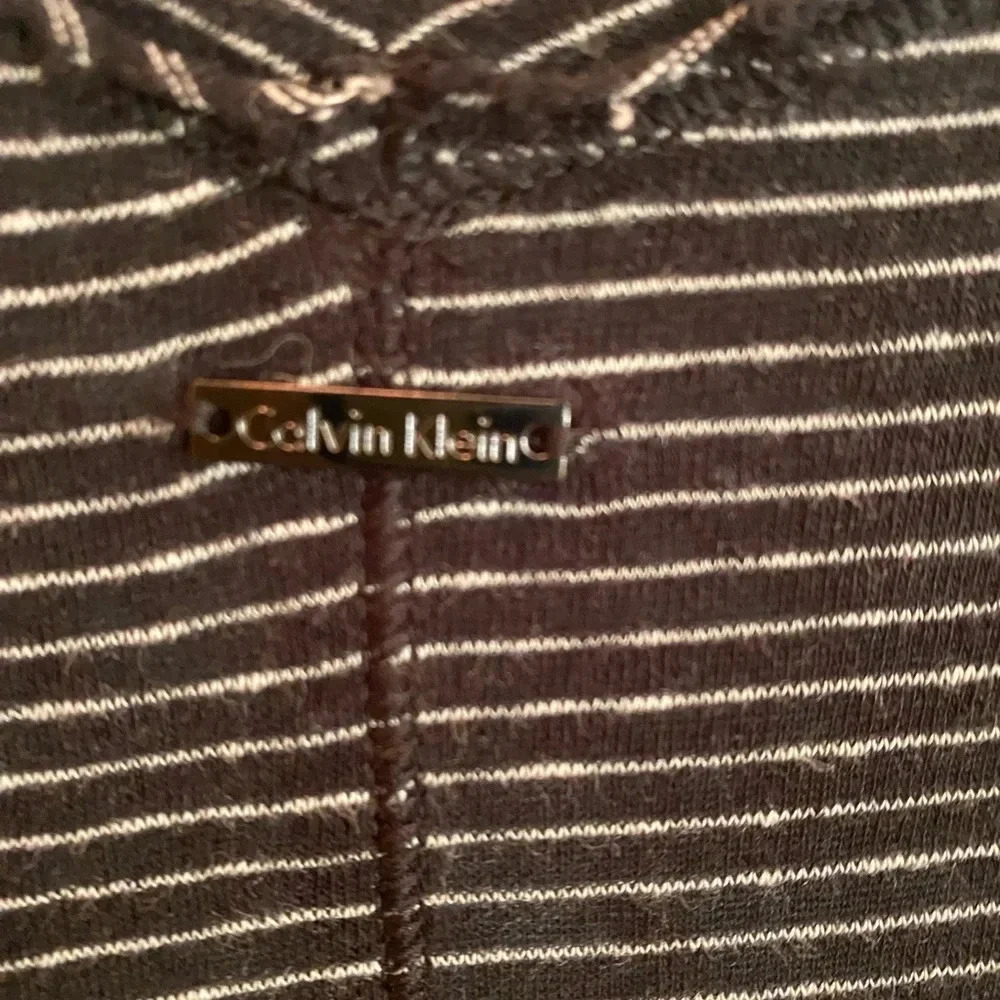 Calvin Klein tank top - Picture 3 of 5